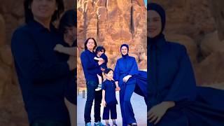 Download lagu CUT MEYRISKA CEMBURU, ROGER DIAM SERIBU BAHASA #cutmeyriska #beritaartis #shorts #masukberanda mp3