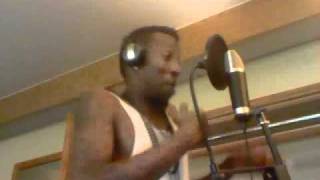 Rayfield Mulla (Waisted freestyle  video).wmv