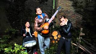 Kitty, Daisy and Lewis - Smoking In Heaven