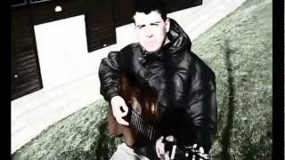 Benjamin Noti - Broken