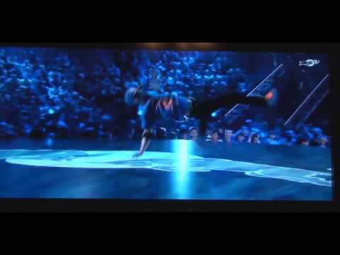 Red Bull BC One 2011 MOSCOW MORRIS(USA) VS TAISUKE(JPN) ROUND 2