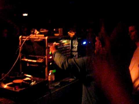 Paris Dubstation #24, King Earthquake part 1