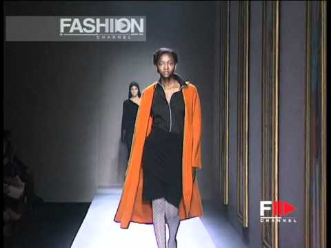 "Rebecca Moses" Autumn Winter 2001 2002 New York 2 of 4 pret a porter by FashionChannel.mov
