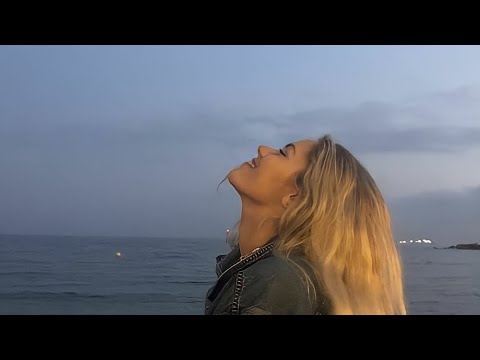 akiaura x loneliness-youth