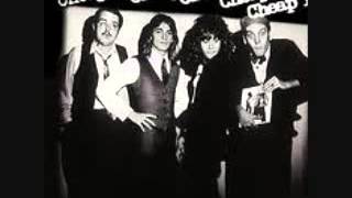 Cheap Trick - I Want You to Want Me (1976 Original Studio Version)