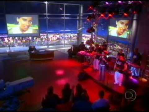 Nelly Furtado | I'm Like A Bird Live Jô Soares (Brazil 2002)