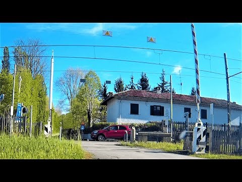 Dal viadotto Villalta al passaggio a livello Strada Vecchia Asti # railroad crossing # bahnübergang