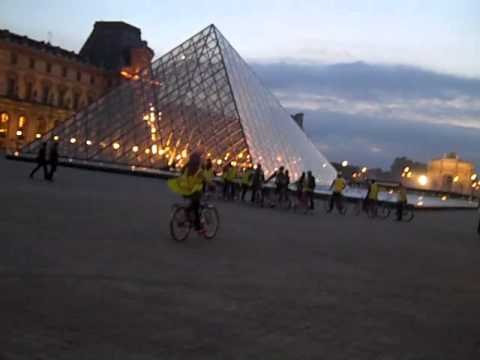 Paris Night Bike Tour 8