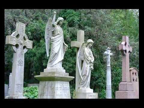 Dead Parrots Society - Highgate Cemetery  1991