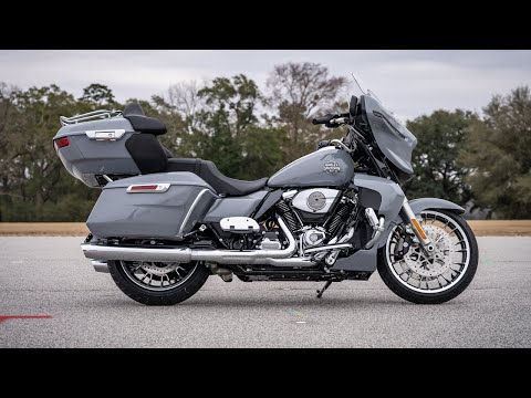 2026 Harley-Davidson® Street Glide Limited FLHXL