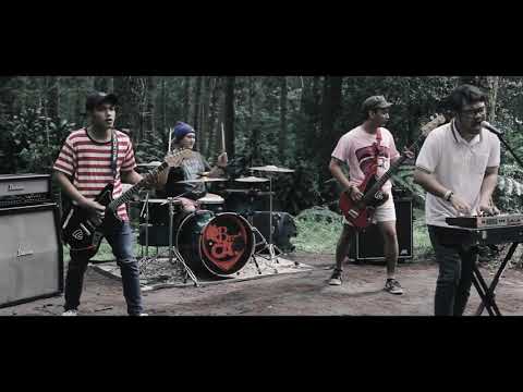 GoodBye This Year - Hari Esok (Official Clip Video)