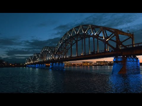 Sunset Over The Railway Bridge - Daugava River & City Sounds, Riga, Latvia ASMR [4K]