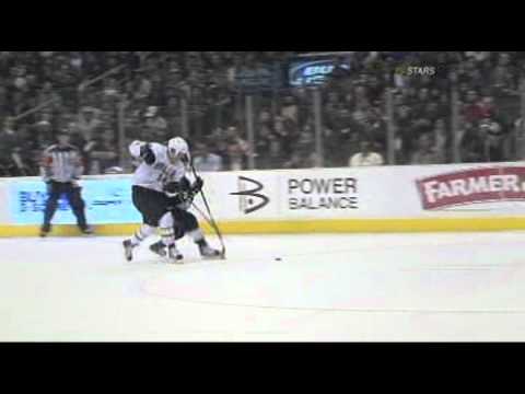 Adam Burish boarding major 3rd period.mp4