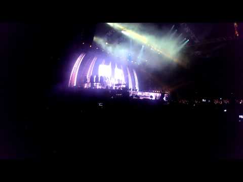 Armin van Buuren feat Cindy Alma -- Beautiful Life (Armin Only Intense St. Petersburg)