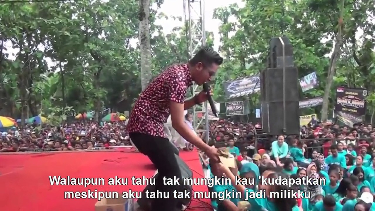 Download Lagu Tasya Walaupun Aku Tau Tak Mungkin Kau