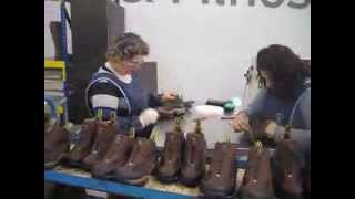 preview picture of video 'Tuffa Boots European Factory - cleaning soles'