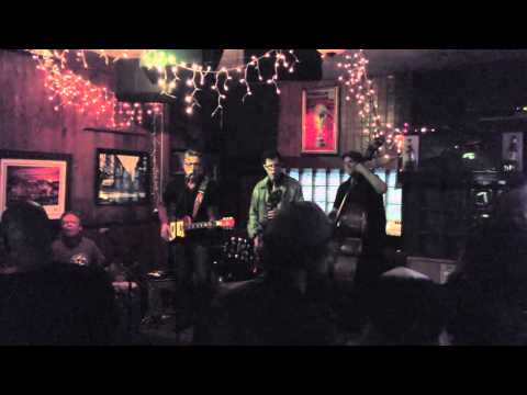 Buddy Zapata @ Cinema Bar (Los Angeles), May 22, 2014 (2 of 5)