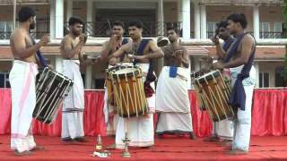 preview picture of video 'Rajeev Warrier and Group performing Thayambaka'
