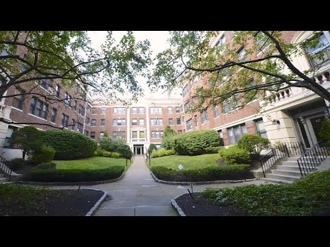 145 Englewood Avenue Unit 31, Boston-Cleveland Circle, MA Presented by Jayne Kramer.