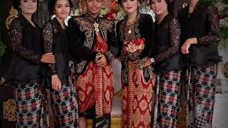 Download lagu Sasak seninen batur| lirik mp3