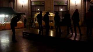 Tuff Enuff  Wynonna Judd Country line Dance in Cupola Arnaboldi Pavia Italy, November 22, 2009