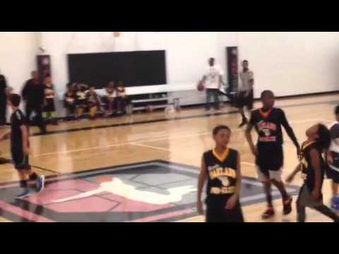 Trav vs Oakland at jam town