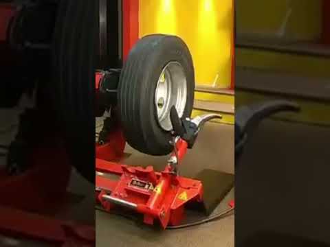 Automatic Tyre Changer Machine