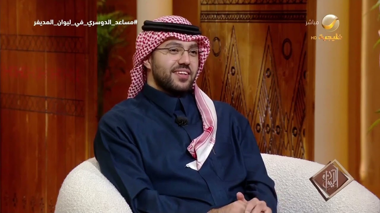 مساعد الدوسري: نجم كرة القدم مسعود أوزيل قدم لي عرضاً بـ 3 أضعاف عقدي مع الناد?