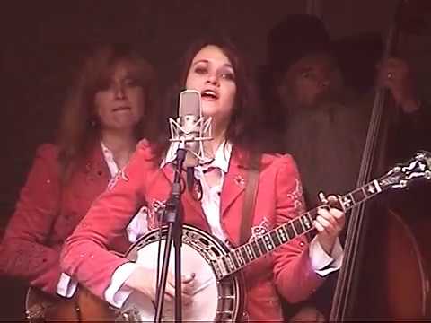 Cherryholmes "Black and White" 6/3/07 Strawberry Park Bluegrass Festival Preston, CT