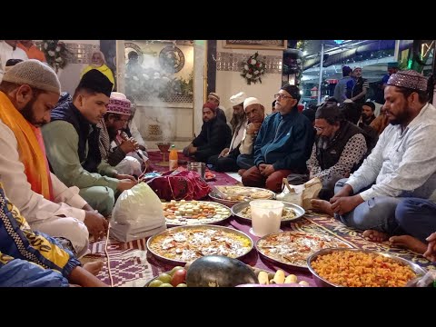 इमली वाले बाबा का सालाना 292 वे उर्स मुबारक मे गुरुवार को कुल की फातिहा के साथ उर्स मुबारक का समापन