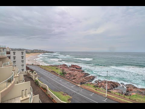 4 Bedroom Luxury Penthouse Apartment For Sale in Margate