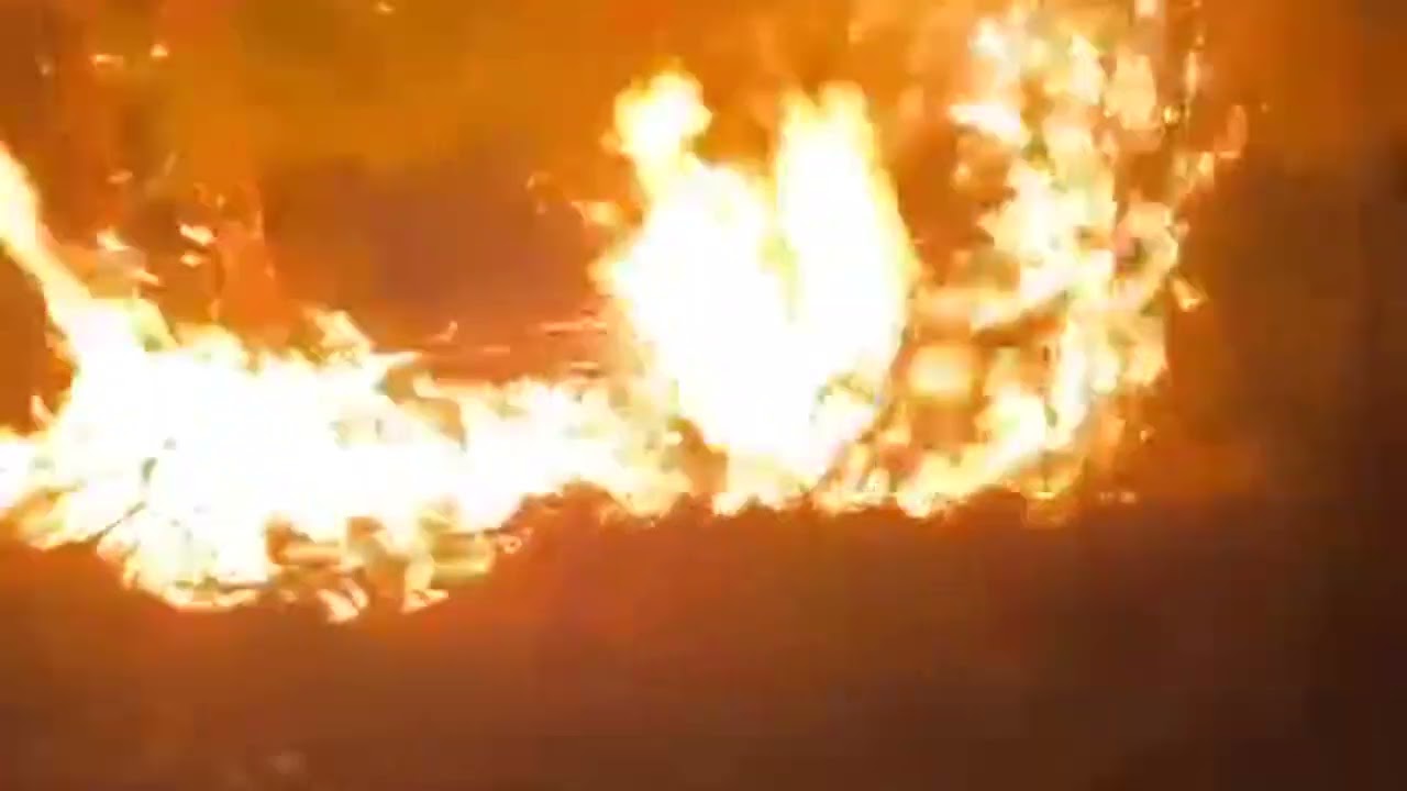 Yıldırım Yangın Çıkarttı