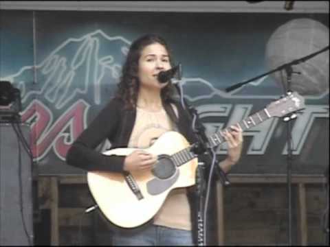 Michelle Lynn - Automatic Thoughts (Live @ Bandit County Fair '11)