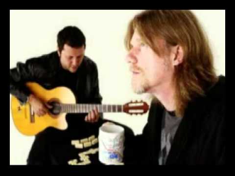 Na paz e na pressão - Pouca Vogal