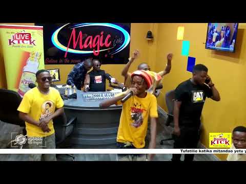 DOGO MALO MKALI ANEJISIMAMIA MWENYEWE/ MAMENEJA MATAPELI