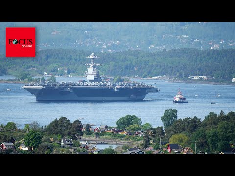 USA parken größtes Kriegsschiff der Welt vor Putins Tür