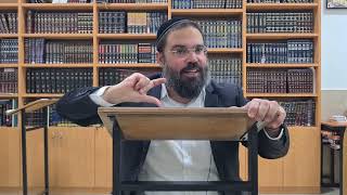 הרב חיים סרוסי - פרשת צו - להודות גם על הצרה (הרב חיים סרוסי) - התמונה מוצגת ישירות מתוך אתר האינטרנט יוטיוב. זכויות היוצרים בתמונה שייכות ליוצרה. קישור קרדיט למקור התוכן נמצא בתוך דף הסרטון