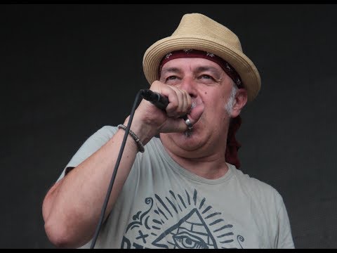 Davide Van De Sfroos - La Machina Del Ziu Toni - Live in Bellinzona