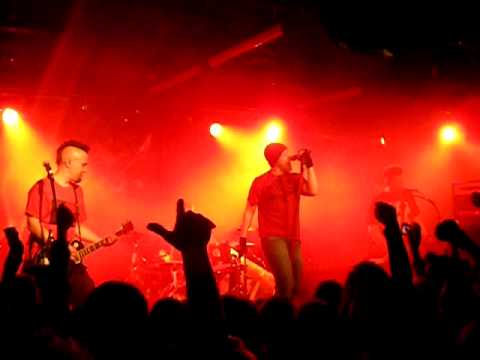 Toni Wirtanen & Klamydia - Karita Tuomola (Nina Autio)