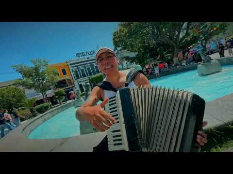 Cumbia Pa` Mi Barrio - Michel Samayoa (Video Oficial)
