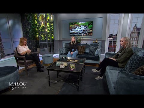 Julias pappa tog sitt liv när hon var 11 år: ”Deprimerad” - Malou Efter tio (TV4)