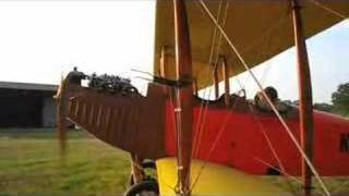 preview picture of video 'Canuck Biplane JN-4(Can)'