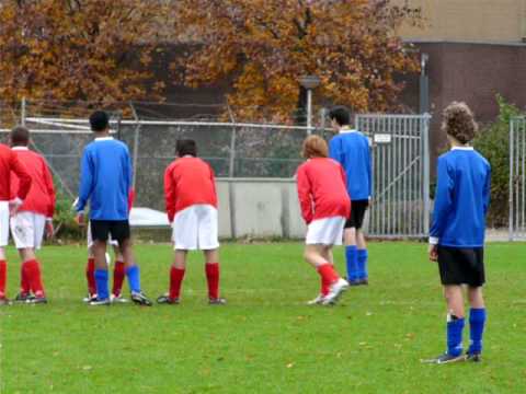 Voetbal 21-Alexandria '66 B5 tegen VVOR B3 video 4