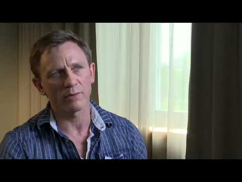 Daniel Craig, Harrison Ford and Olivia Wilde On-Set Interviews of "Cowboys & Aliens" (Part 1)