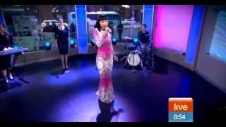 Dami Im - Super Love (Live on Sunrise)