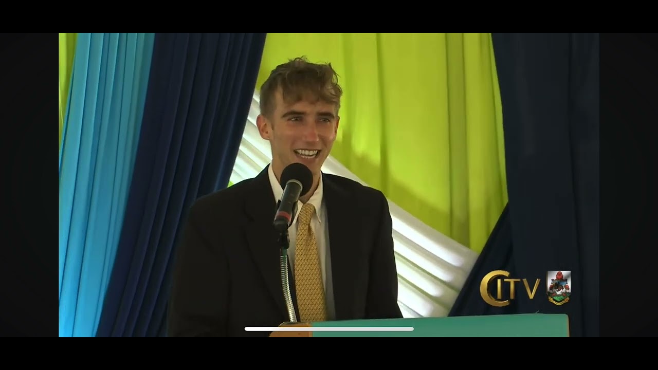 B. Dylan Hollis gave a fantastic speech at the Bermuda College 2024