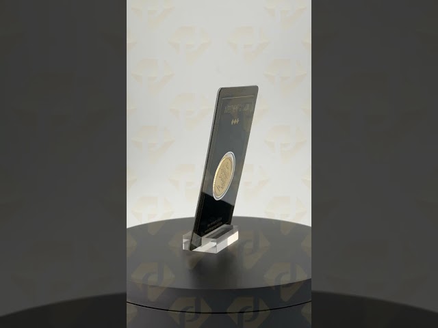 جنيه ذهب بطوط عيار 24 بي تي سي بوزن 8.35 غرام مع ت...