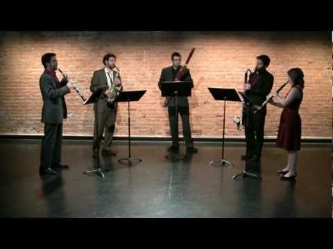 Akropolis Web Premiere - A Frayed, Jute Whipping Knot