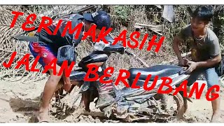 Download lagu terimakasih jalan berlubang mp3