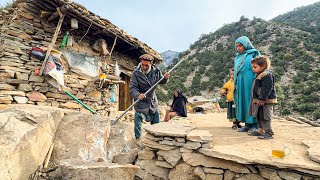 Life is Hard but Happy in a Remote Afghan Mountain Village 🏔️ | Grandma & Grandpa Living the Old Way